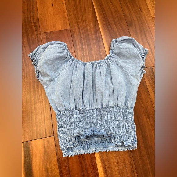 Blanco By Nature Azure Blue Smocked Puff-Sleeve Crop Top Size Small - Picture 5 of 5